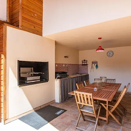 Olympe Holiday home Montauban