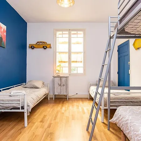 Olympe Holiday home Montauban